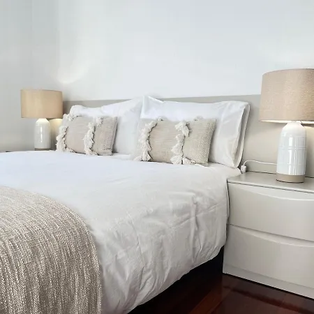 Exclusivo Con Parking Apartment *